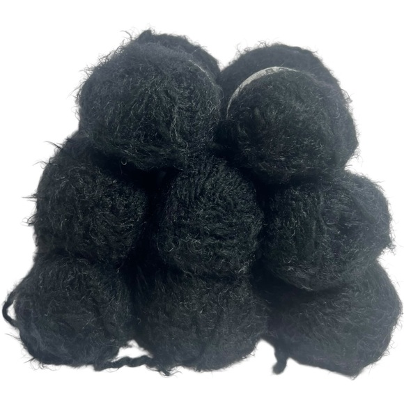 Yarn 4 buttercream black yarn Angel Hair eyelash 120 yards, bulky, super soft - Picture 3 of 11